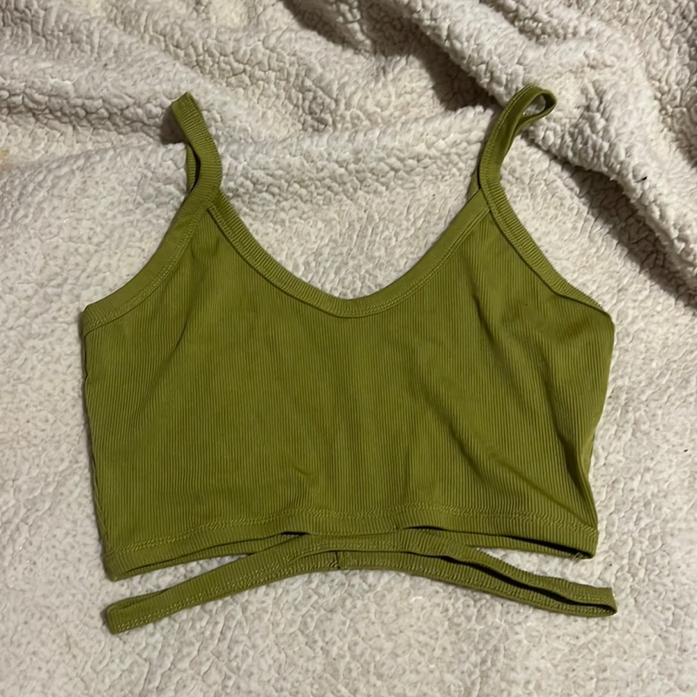 crop top